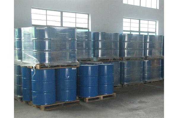 <a href='http://m.toj15b.cn' target='_blank'>白油</a>